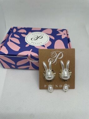 New in Box Plunder Pearl Bunny Drop Stud Earrings with Gold Trim- White